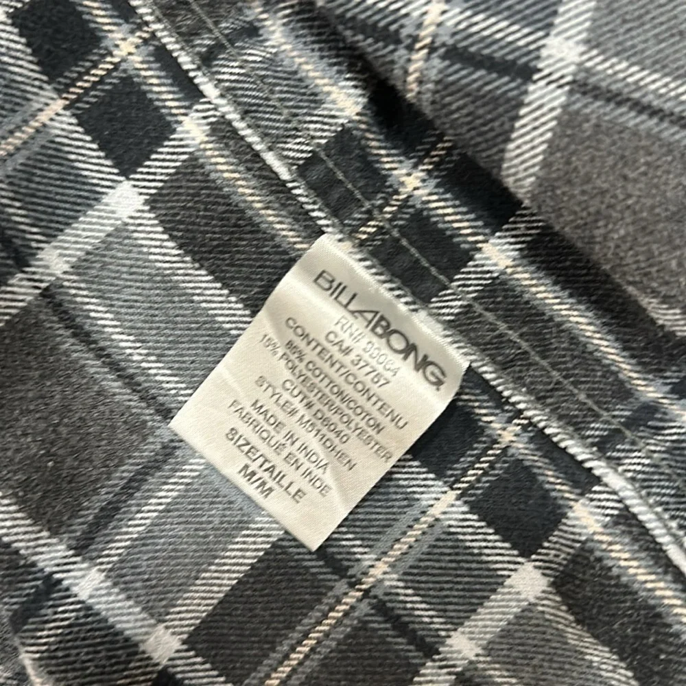 Billabong Men's Henderson Long Sleeve Woven Flannel medium Black Heather - Picture 4 of 12